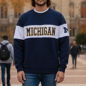 Michigan Wolverines Darius Rucker Crew Sweatshirt Men's Large NWT